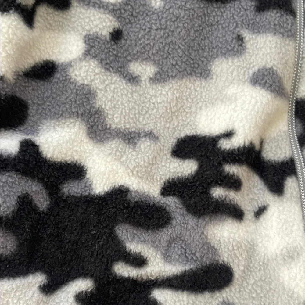 Garanimals Blue Winter Animals and Black Camouflage Baby Boy Fleece Footies